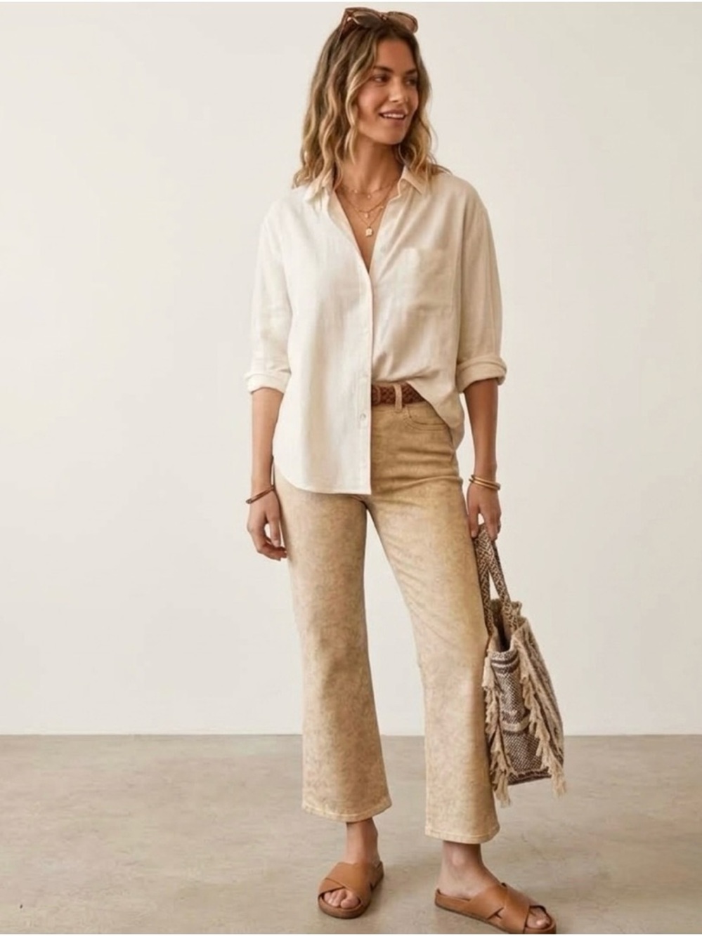 𝐙𝐀𝐑𝐀 Slim Fit - High Rise - Cropped Leg  button fly size 14
